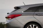 Hyundai i40 Station Wagon CRDi 2011 года (UK)